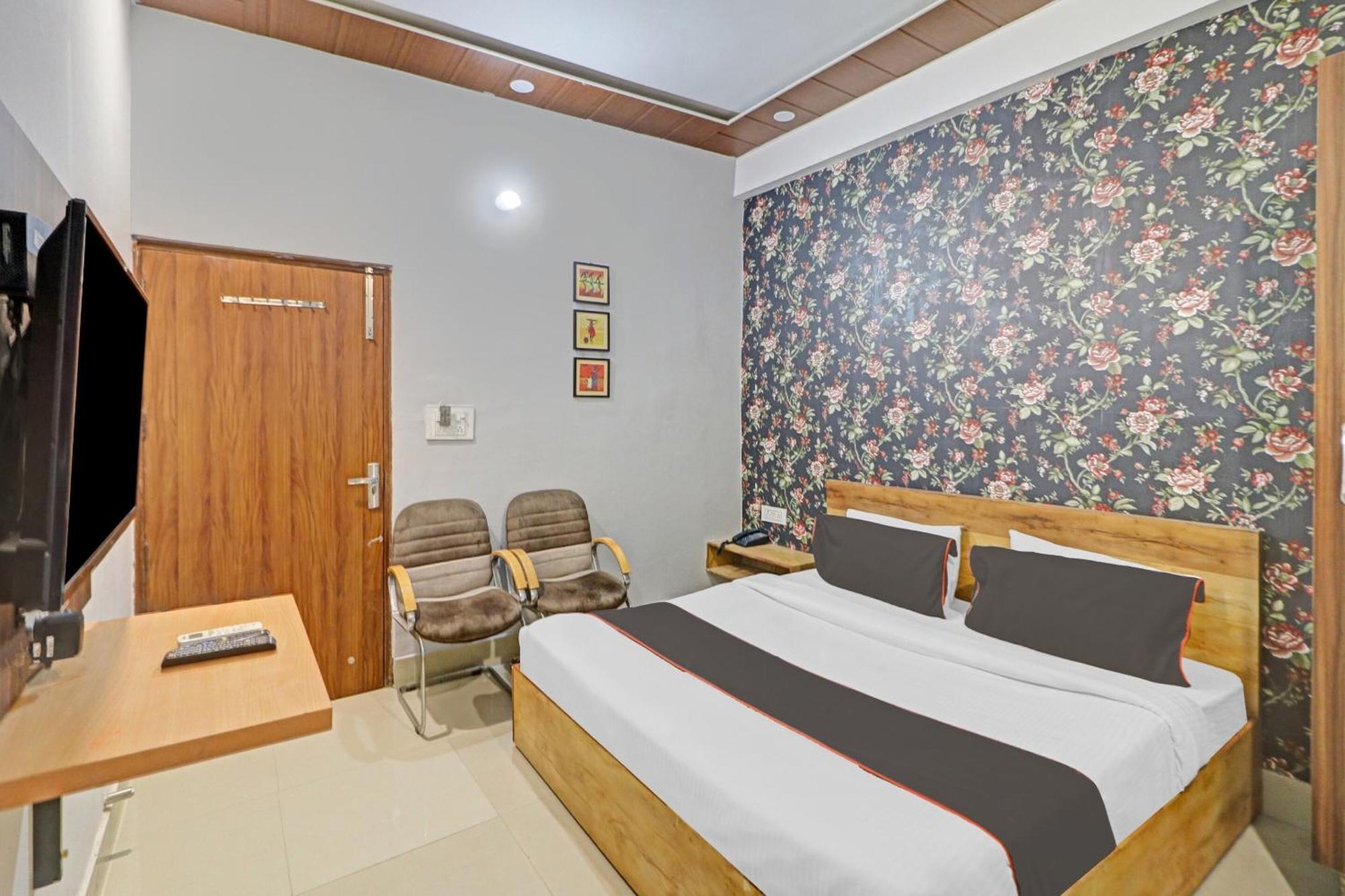 ניו דלהי Hotel O Star Ki מראה חיצוני תמונה