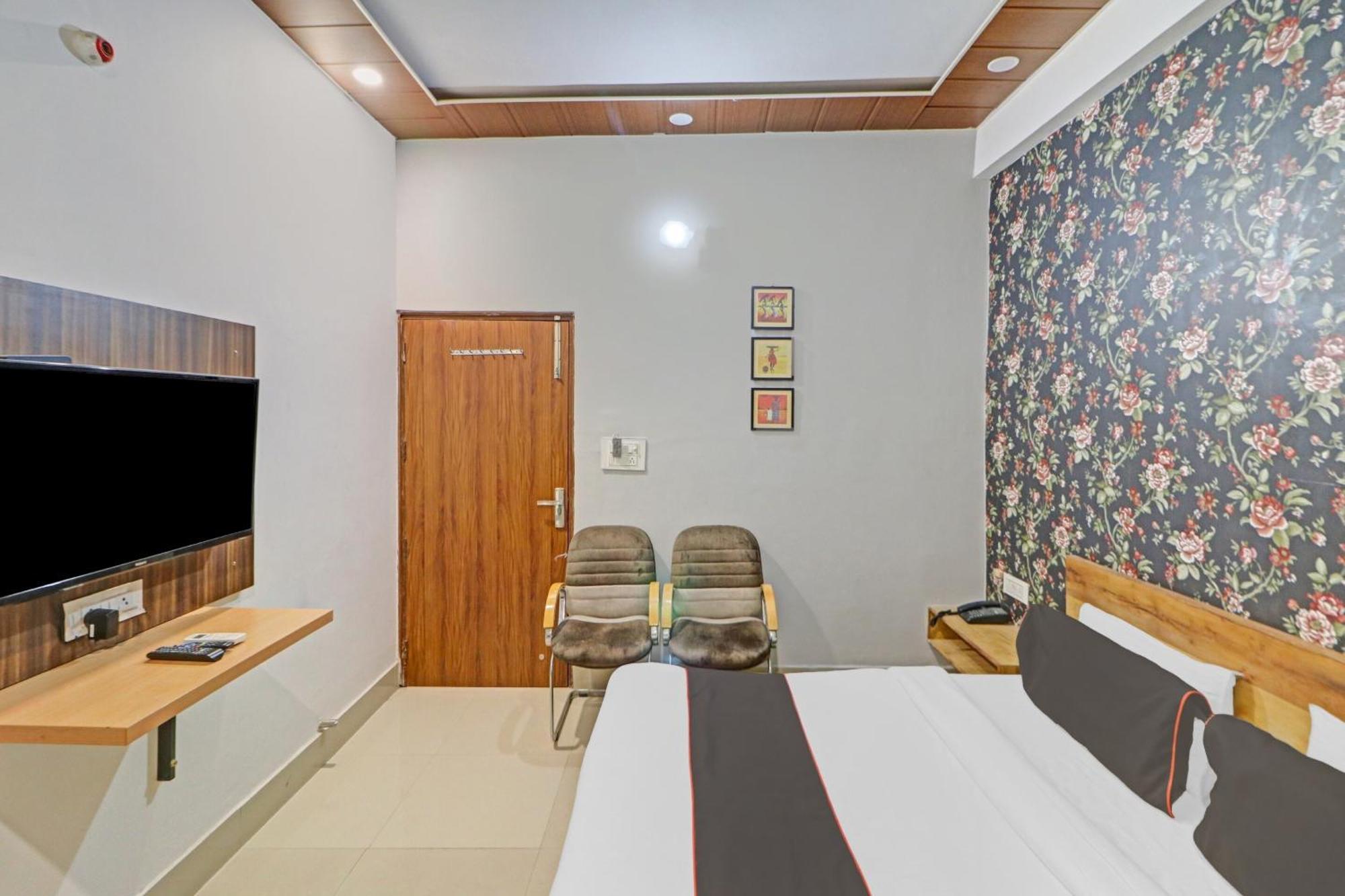 ניו דלהי Hotel O Star Ki מראה חיצוני תמונה